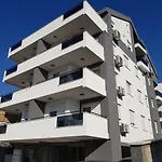 Mala Apartman